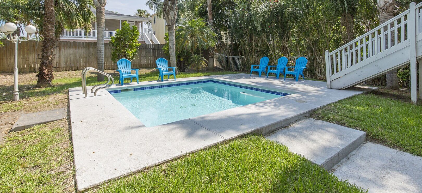 vacation rental with pool